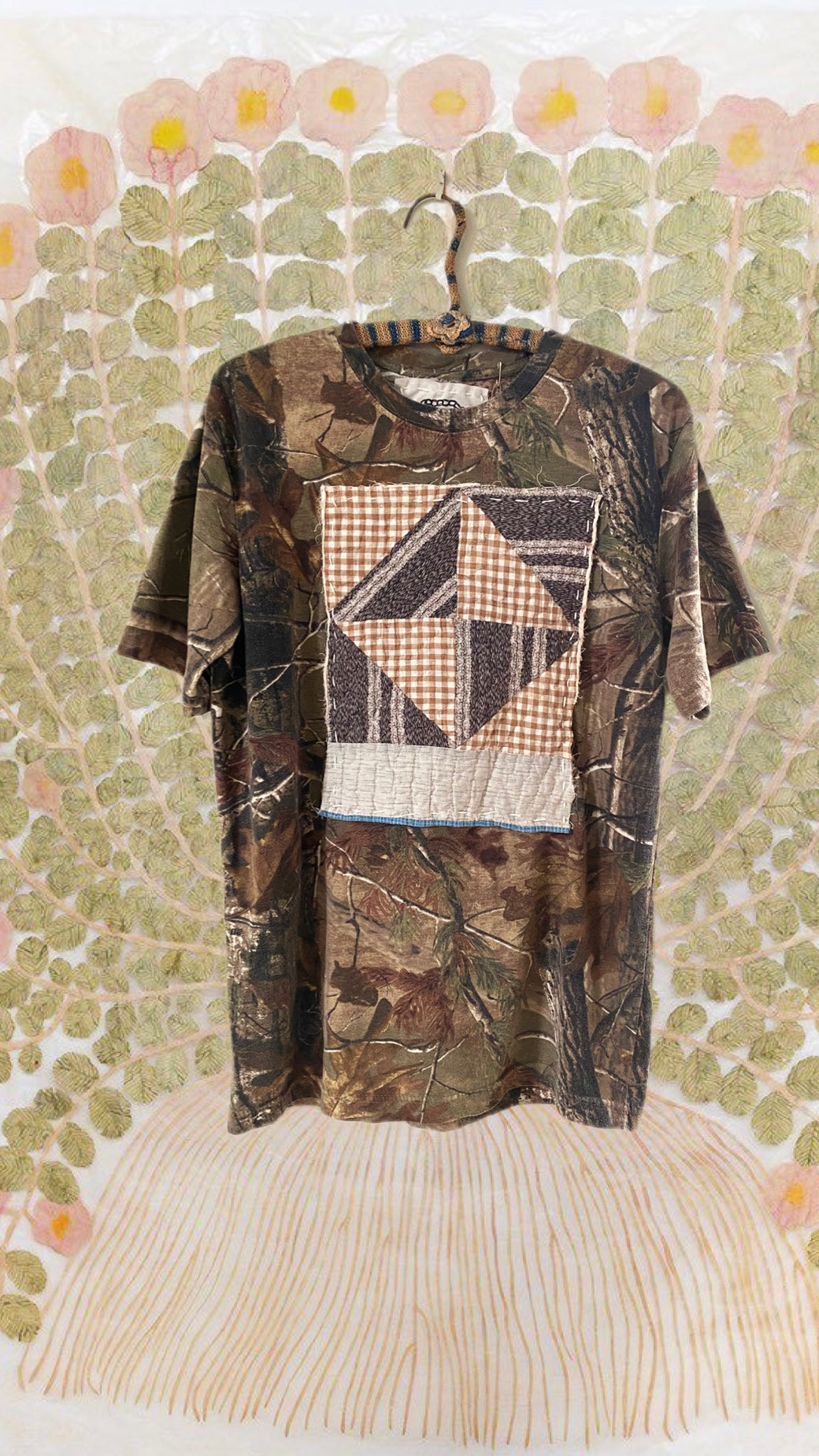 Dangerous & Blooming Camo Tee #19 Medium