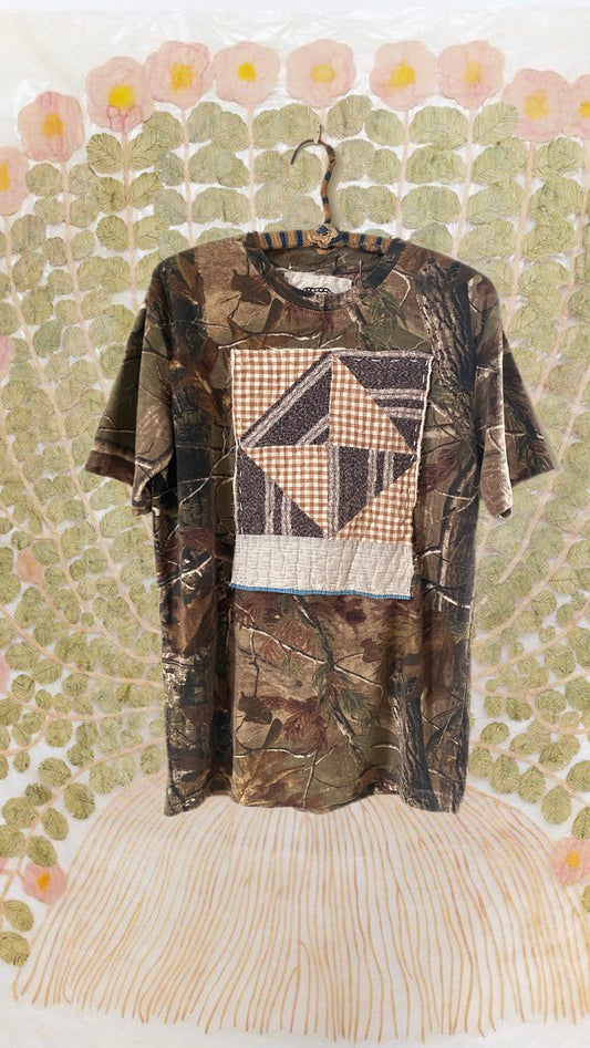 Dangerous & Blooming Camo Tee #19 Medium